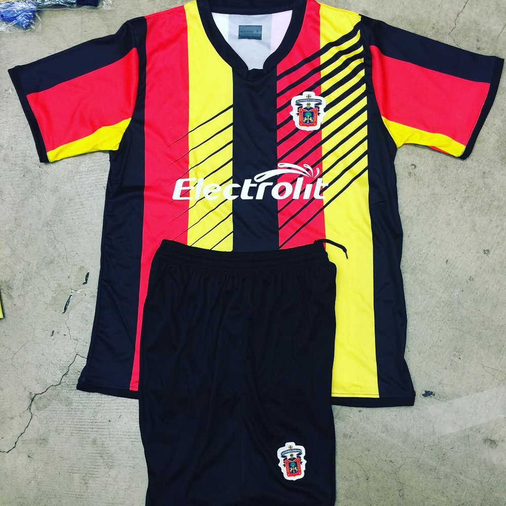 Customized Sublimated Soccer Uniform